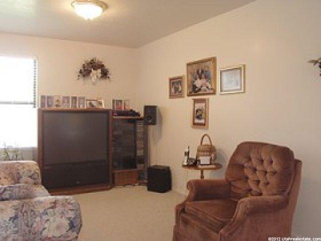 432 Laurel Dr, Sandy, UT 84070 — photo 5