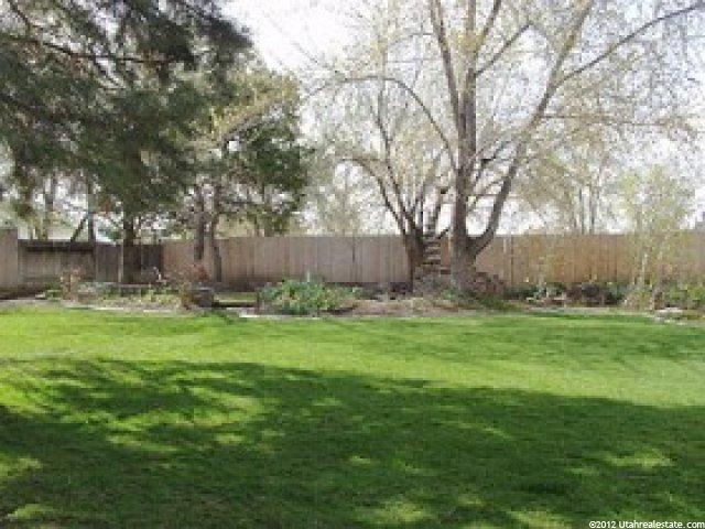 432 Laurel Dr, Sandy, UT 84070 — photo 8