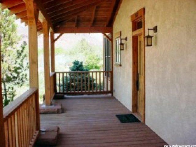 103 Riverbend Dr, Springdale, UT 84767 — photo 2