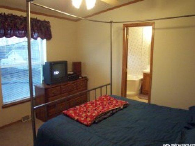 5187 S 2875 W, Roy, UT 84067 — photo 6