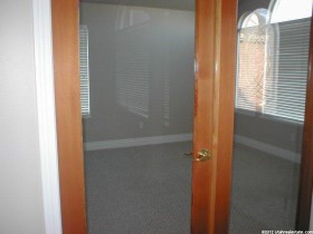 851 W 2800 S, Syracuse, UT 84075 — photo 2
