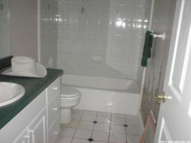 851 W 2800 S, Syracuse, UT 84075 — photo 5