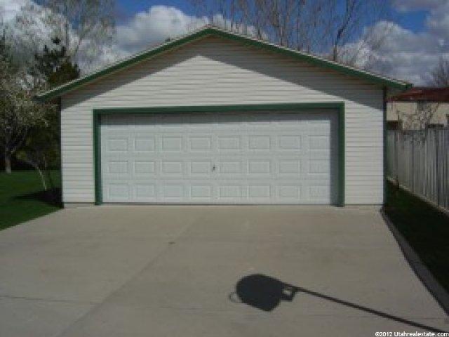 5068 S 3550 W, Roy, UT 84067 — photo 3