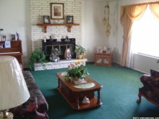 5068 S 3550 W, Roy, UT 84067 — photo 6