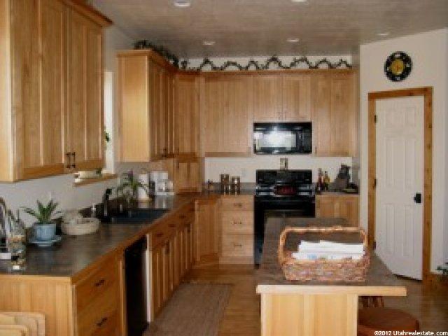 3718 Inverness Dr, Syracuse, UT 84075 — photo 2