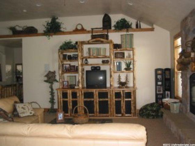 3718 Inverness Dr, Syracuse, UT 84075 — photo 4