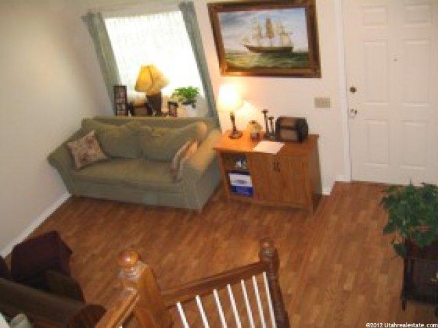 197 W Meadow View Dr, Ogden, UT 84404 — photo 3