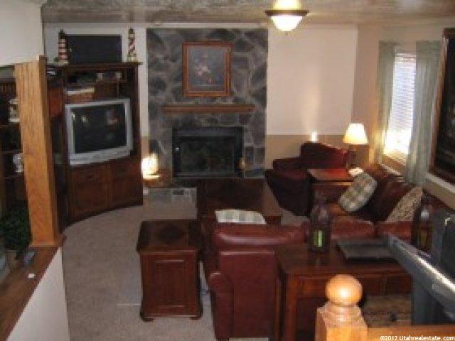 197 W Meadow View Dr, Ogden, UT 84404 — photo 5