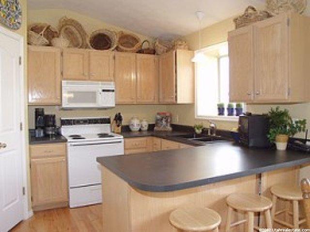 1059 Broken Ridge Dr, Sandy, UT 84094 — photo 3