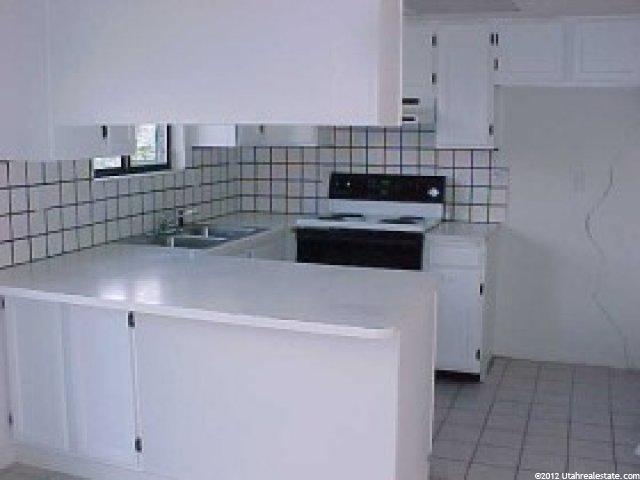 1554 S Monroe Blvd #D2, Ogden, UT 84404 — photo 4