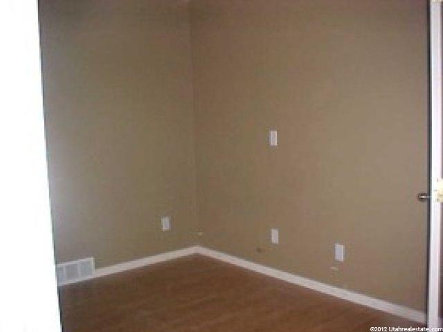 2106 Easter Dr, Eagle Mountain, UT 84043 — photo 2