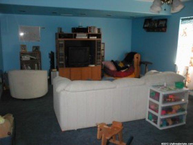 1495 N 225 E, Layton, UT 84041 — photo 7
