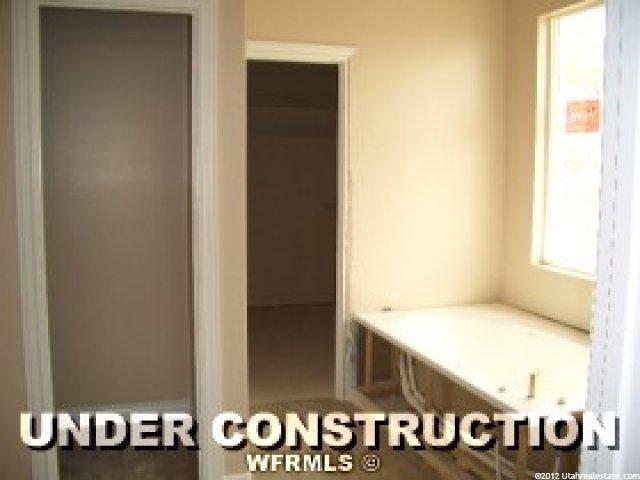 590 S Lofty Ln, North Salt Lake, UT 84054 — photo 4