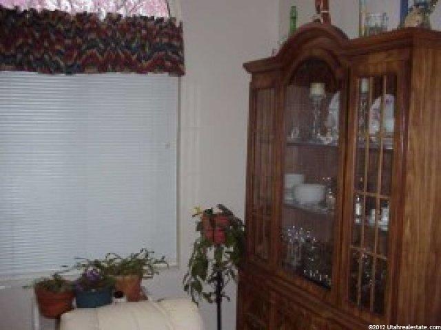 1070 7th St, Ogden, UT 84404 — photo 2