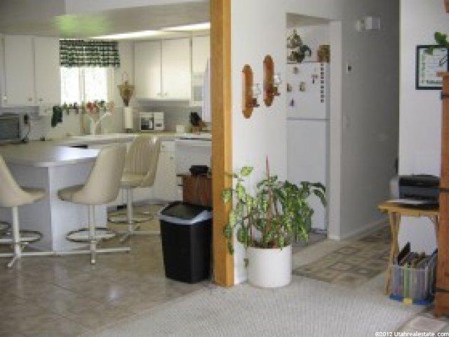 2736 Dimond Dr, West Jordan, UT 84084 — photo 3