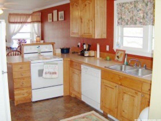 637 N 100 W, Brigham City, UT 84302 — photo 4