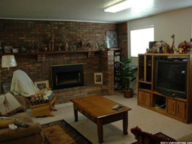 3084 W 4375 S, Roy, UT 84067 — photo 3