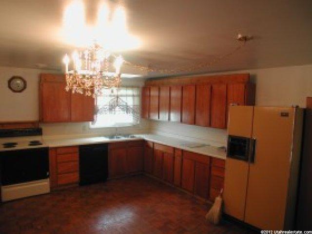 358 W 1050 N, Bountiful, UT 84010 — photo 4