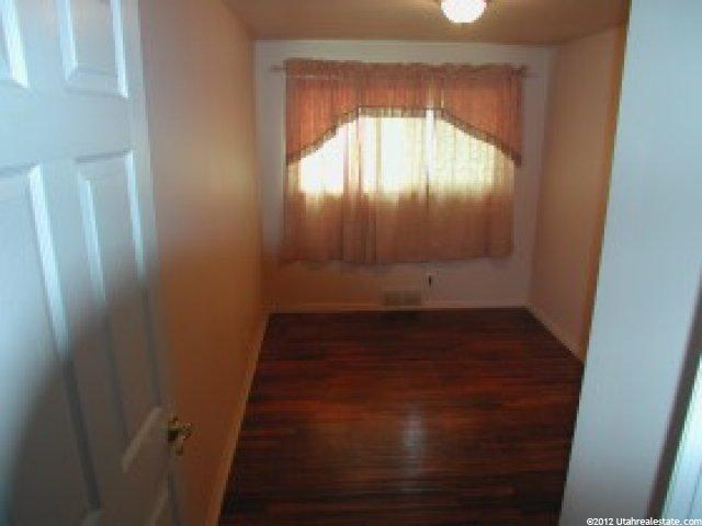 358 W 1050 N, Bountiful, UT 84010 — photo 8