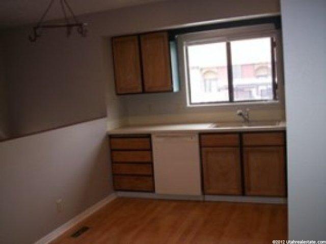 5663 Aspen Ct, South Ogden, UT 84403 — photo 4
