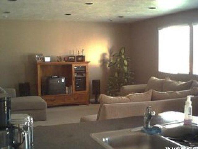 97 E Skyline Dr, Heber City, UT 84032 — photo 2