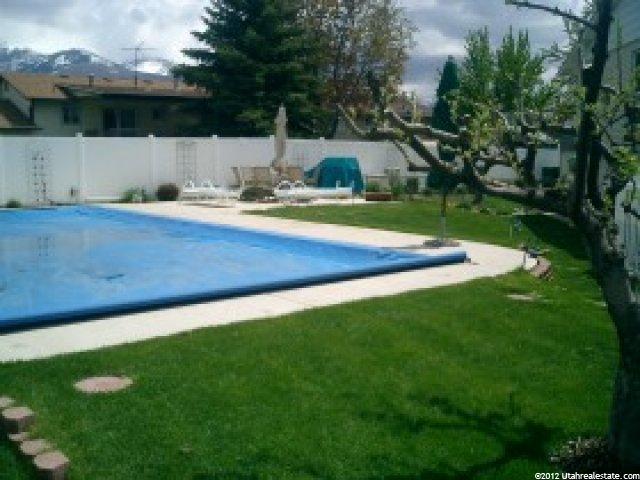 618 N Dixie St, Layton, UT 84041 — photo 2
