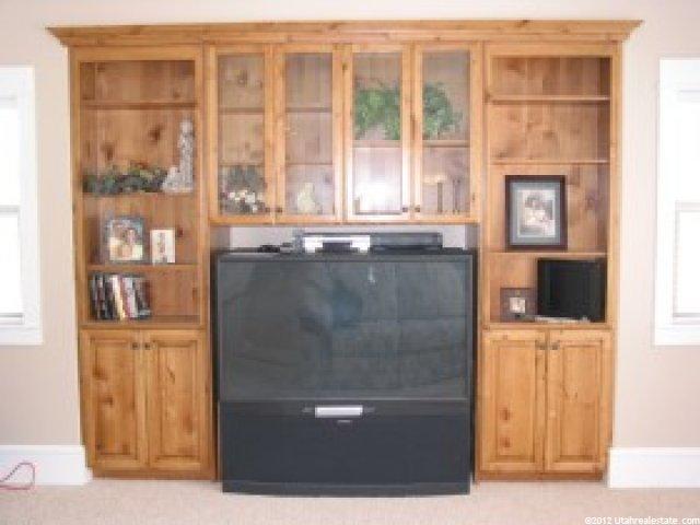 661 Eagle Pass, North Salt Lake, UT 84054 — photo 3