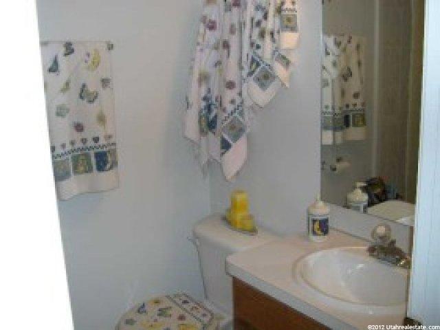 1364 S 2375 W, Syracuse, UT 84075 — photo 8