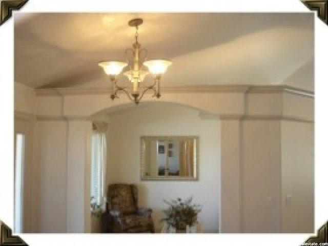 821 Edgewood Dr, South Ogden, UT 84403 — photo 3