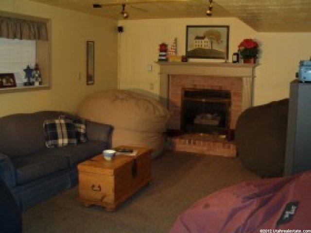 572 S 300 E, Kaysville, UT 84037 — photo 7