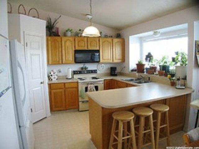 4862 S 4075 W, Roy, UT 84067 — photo 5