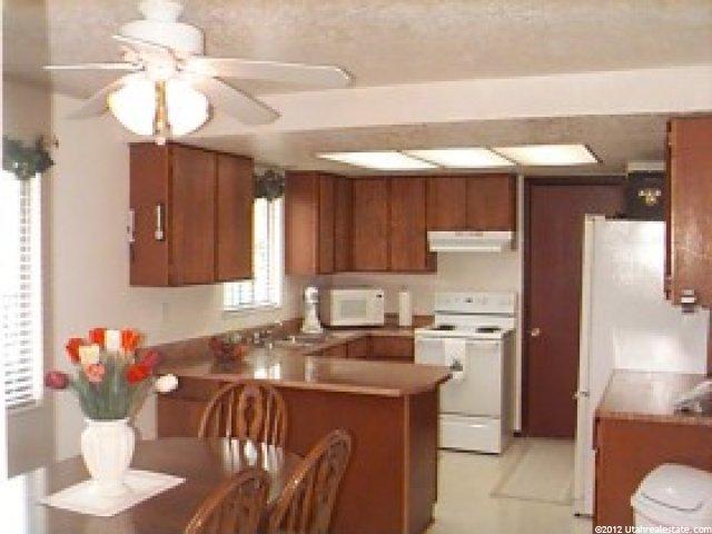 974 S 25 E, Layton, UT 84041 — photo 3