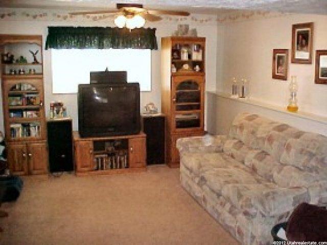 4864 S 3500 W, Roy, UT 84067 — photo 5