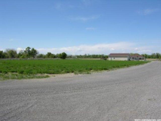 4436 W 950 N, West Weber, UT 84401 — photo 2