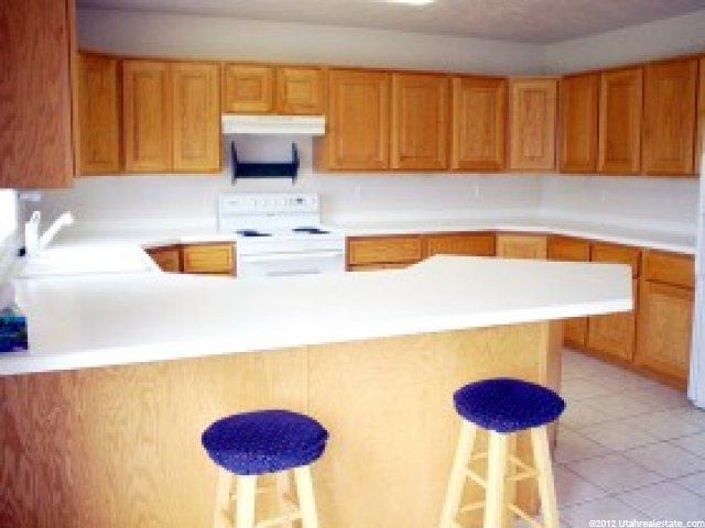 904 W 3050 S, Syracuse, UT 84075 — photo 3