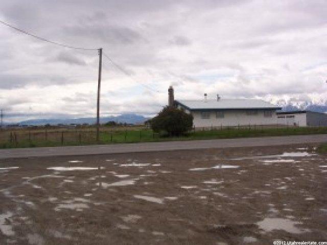 400 W 2450 N, Logan, UT 84321 — photo 7