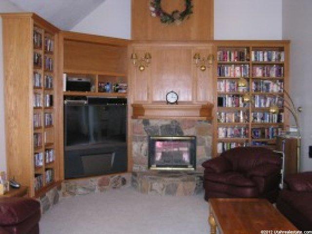 7972 S Willow Cir, Sandy, UT 84093 — photo 8