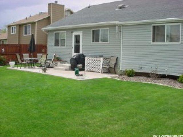 1174 N 100 W, Layton, UT 84041 — photo 2