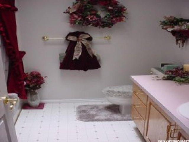1174 N 100 W, Layton, UT 84041 — photo 6