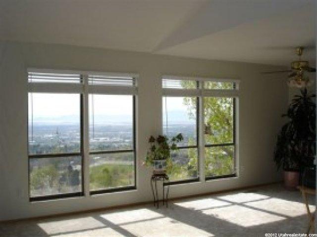 601 Chelsea Dr, Bountiful, UT 84010 — photo 3