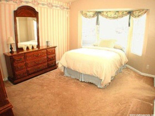 7981 Showcase Ln, Sandy, UT 84094 — photo 6