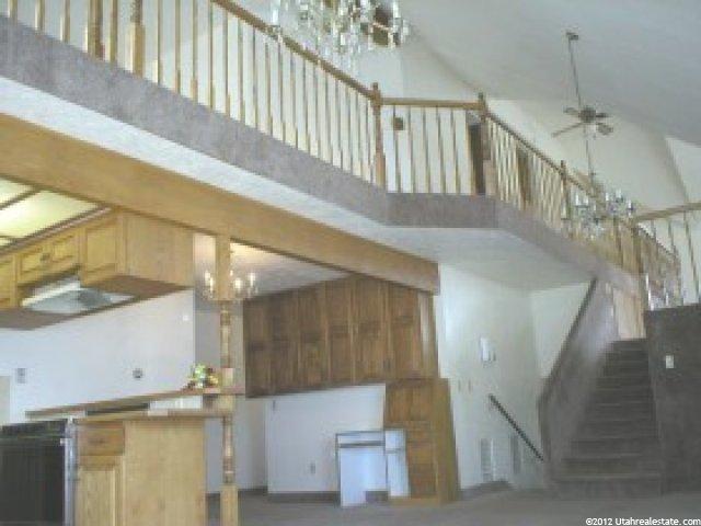 211 S 200 E, Midway, UT 84049 — photo 4