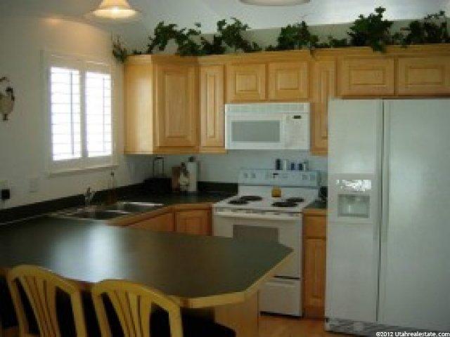1483 N 2275 W, Clinton, UT 84015 — photo 4