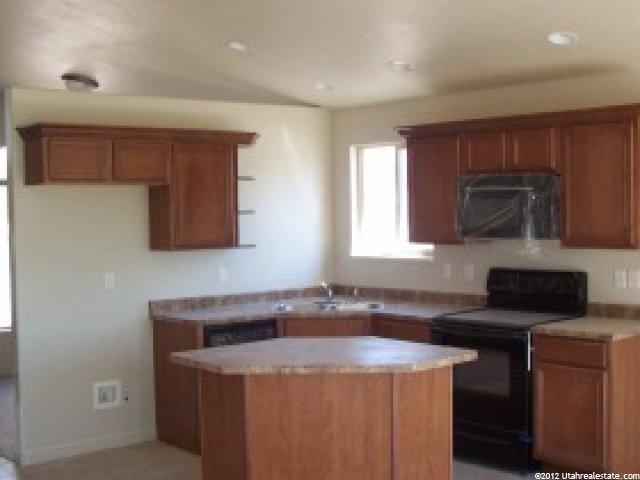 2680 S 585 W, Syracuse, UT 84075 — photo 2