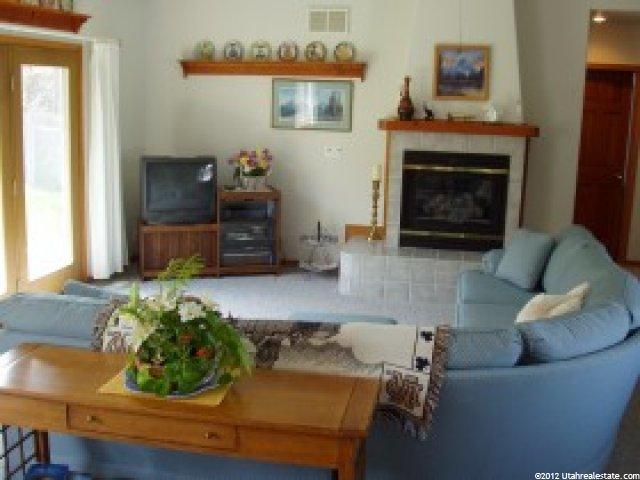 1842 Valley View Dr, Layton, UT 84040 — photo 5