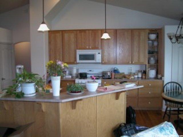 2128 Rainy Brook Ct, Riverton, UT 84065 — photo 4