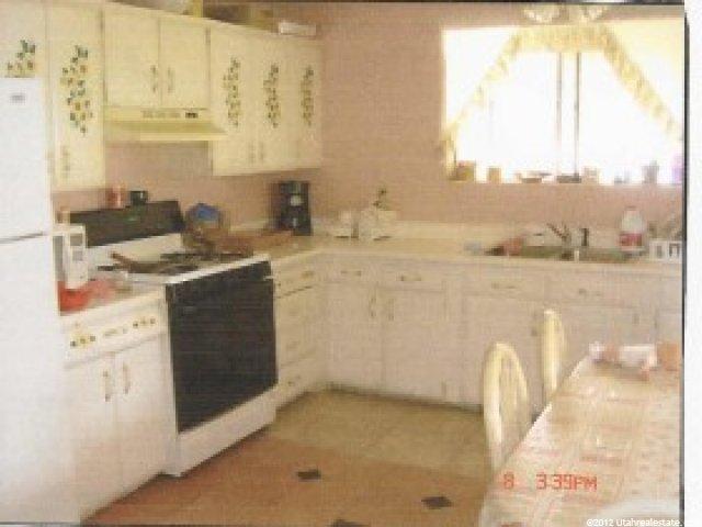 768 N 150 W, Layton, UT 84041 — photo 5