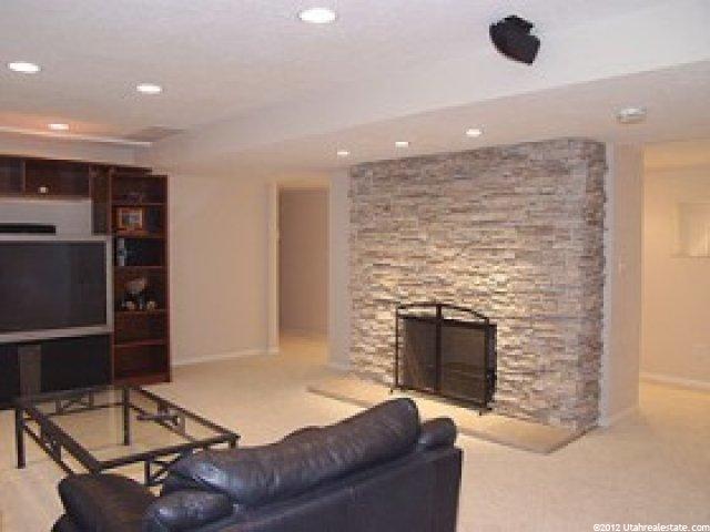 8495 Terrace Dr, Sandy, UT 84093 — photo 7