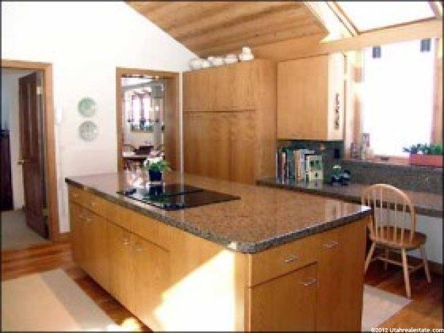 2039 E Maple Hollow Way, Bountiful, UT 84010 — photo 4