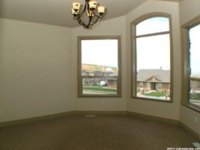 410 E Eagle Ridge Dr, North Salt Lake, UT 84054 — photo 2